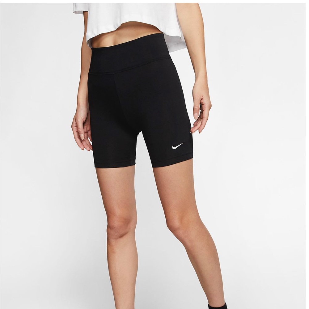 Nike Leg-A-See Bike Short XS
